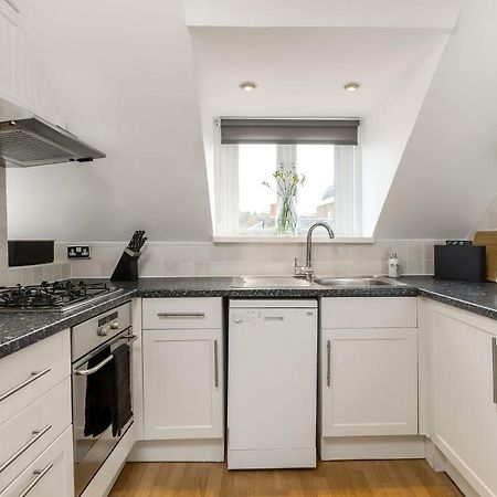 Gorgeous Apartment In The Centre Of Winchester Extérieur photo